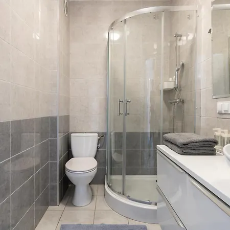 Nap Jachtowa Pod Lasem Apartment *