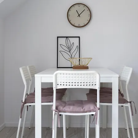 Nap Jachtowa Pod Lasem Apartment *