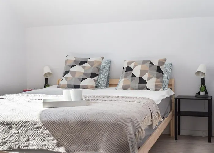 Nap Jachtowa Pod Lasem Apartament *